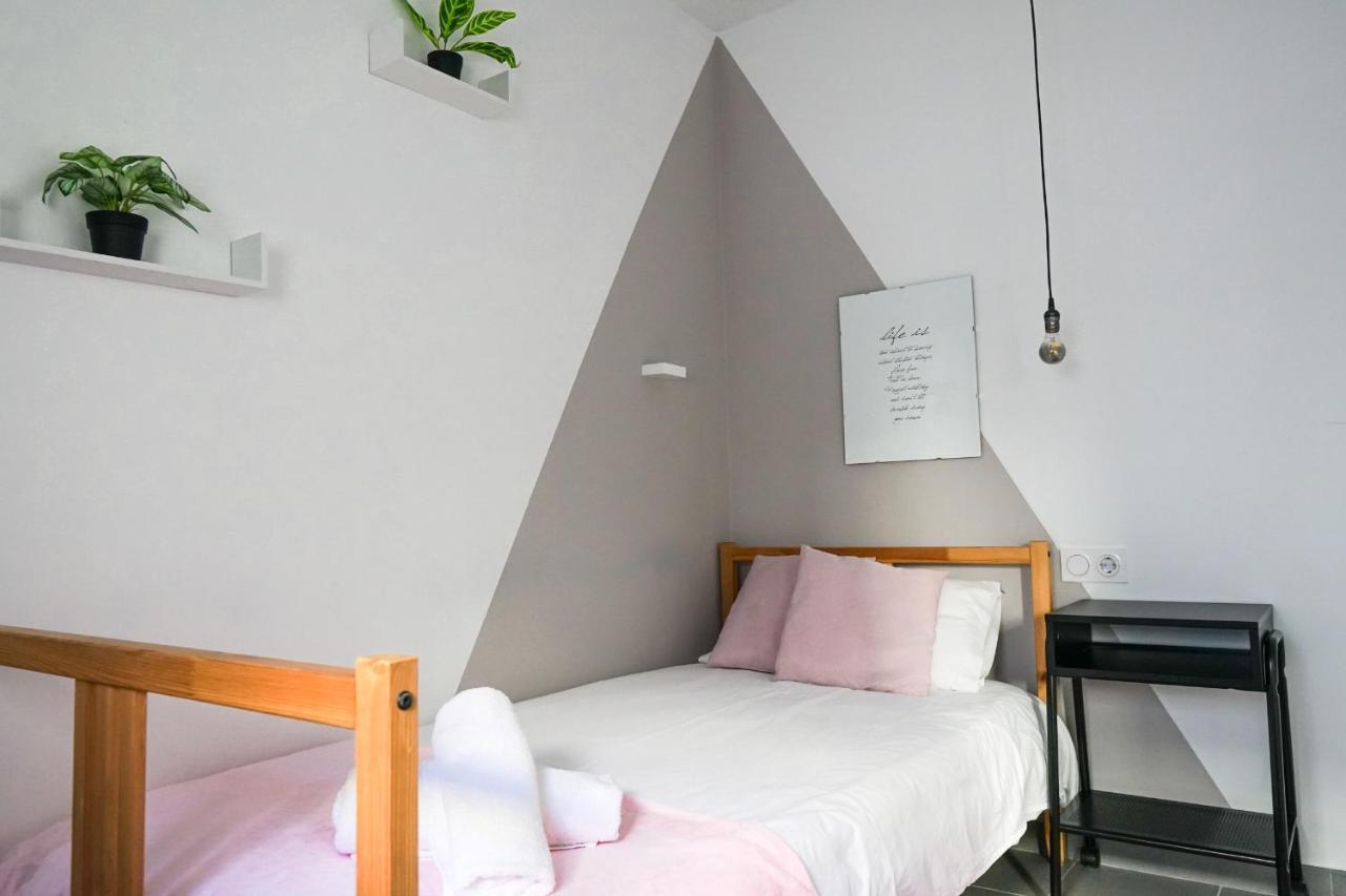 Torres De Serrano Apartment Valensiya Dış mekan fotoğraf